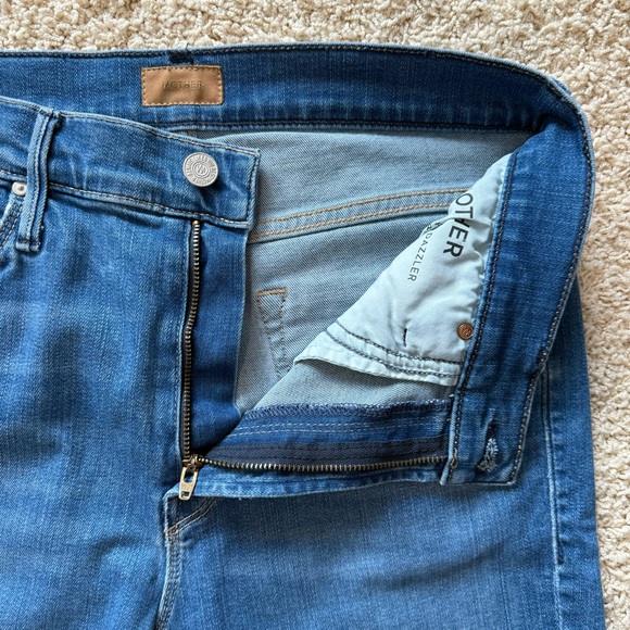 MOTHER The Mid Rise Dazzler Ankle Fray Medium Blue Wash 29 - Picture 9 of 13